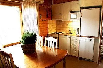 Arctic Light Hotel 4*